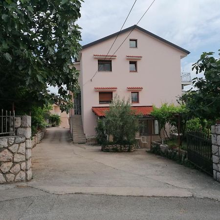 Apartment Lucija 科斯特雷纳 外观 照片