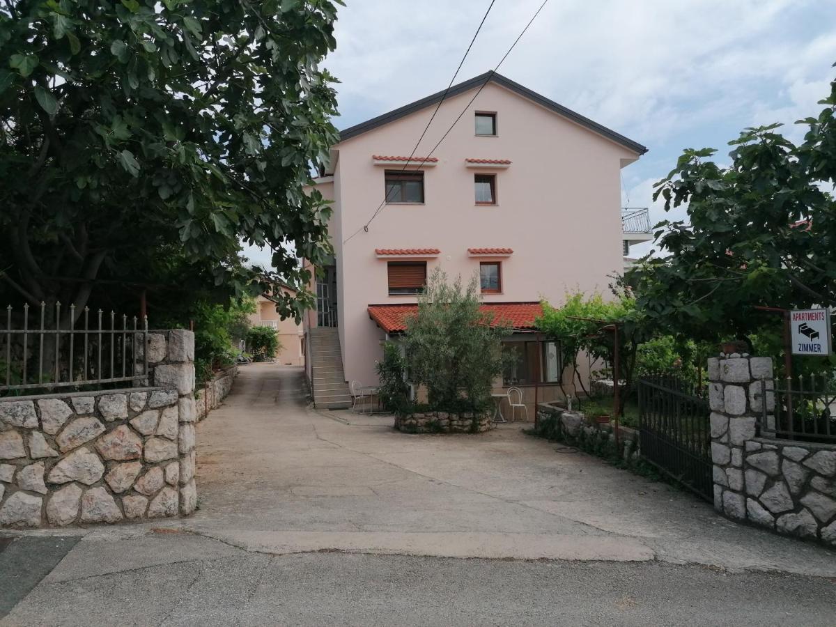 Apartment Lucija 科斯特雷纳 外观 照片