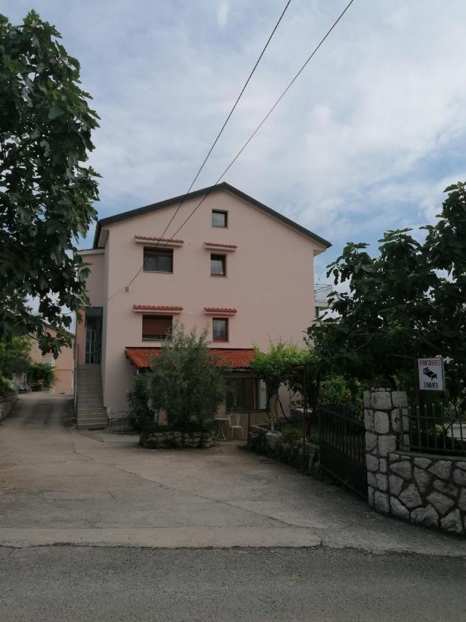 Apartment Lucija 科斯特雷纳 外观 照片